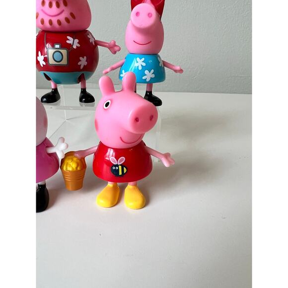 Peppa Pig Mixed Figure Lot of 4 - Picture 5 of 5